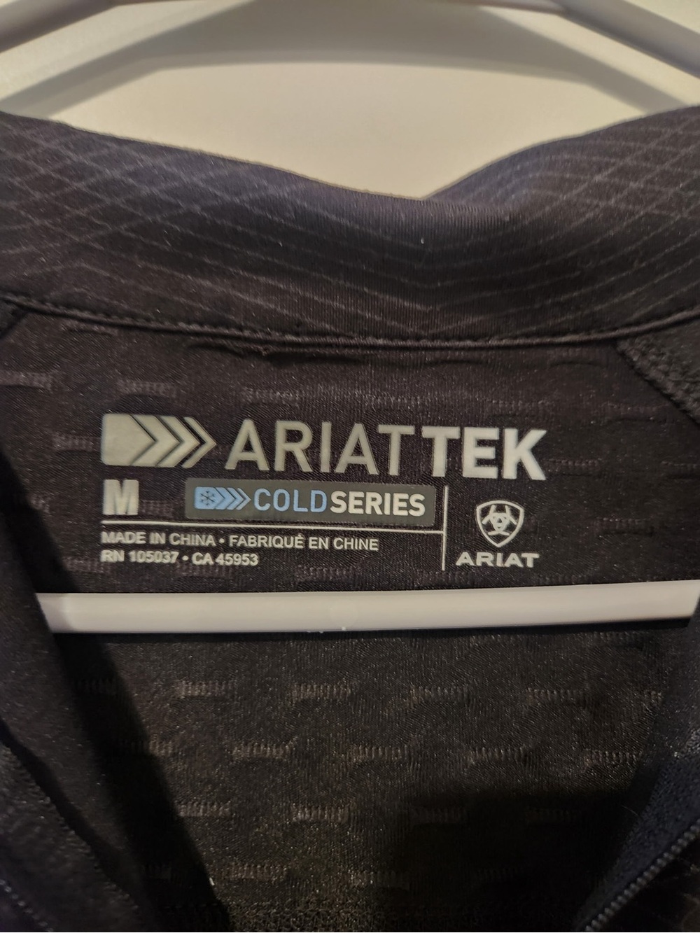 AriatTek Men's Black Quarter-Zip Performance Jacket - Picture 3 of 5